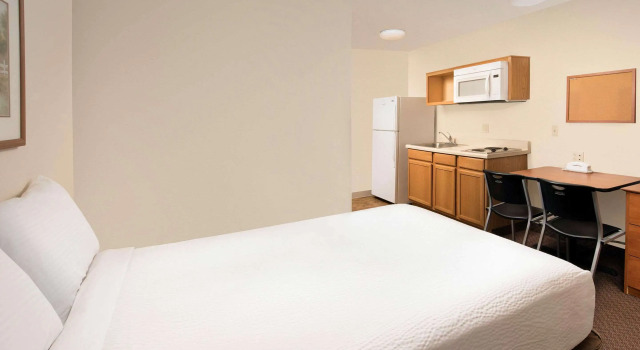 Номер Standard WoodSpring Suites Midland