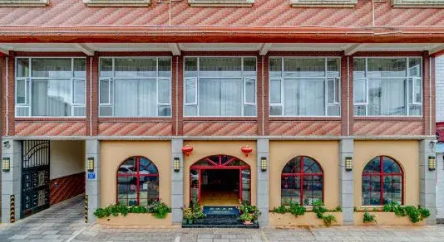 Mengzi Fengjing Boutique Hotel, Book Boutique Hotels in Mengzi with Parking, Parking