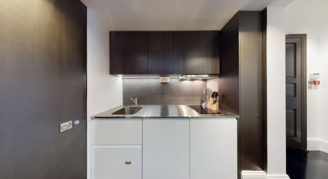 Luxury Suite in Cadogan Square 1, Забронировать Отель Лондон Большой Лондон, рядом с Здание «Мишлен Хауз»