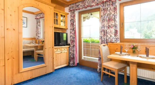 Апартаменты с балконом Appartements Alpenschlössl