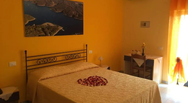 Двухместный номер Standard Hotel Mariagrazia