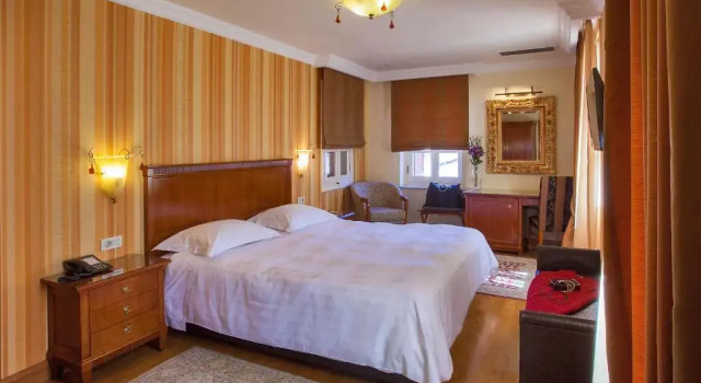 Двухместный номер Deluxe Aetoma Hotel