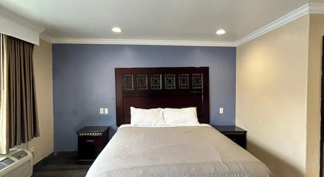 Номер Economy Hyland Motel