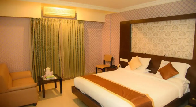 Grand Maurya And Resorts, Rezervovat Hotel Hotely v Bangalore s parkováním, Parkování