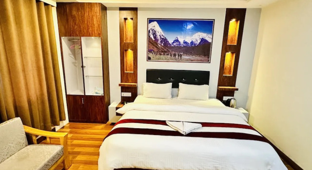 Двухместный номер Deluxe с балконом Hotel Pyarij Taplejung