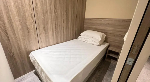 Кровать в общем номере (мужской номер) Grace Hotel Dunbei