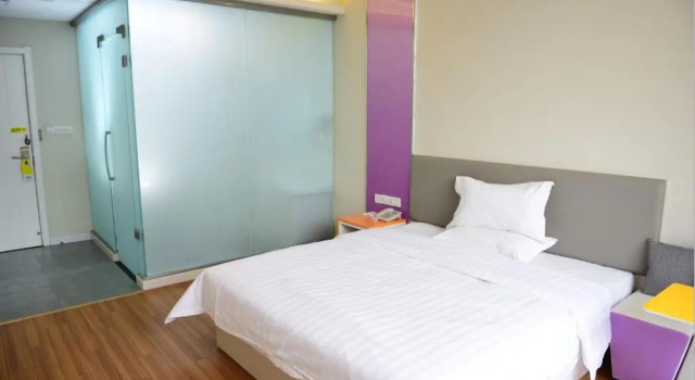 Номер Standard 7Days Inn Xuzhou Xincheng City Council Aoti Branch