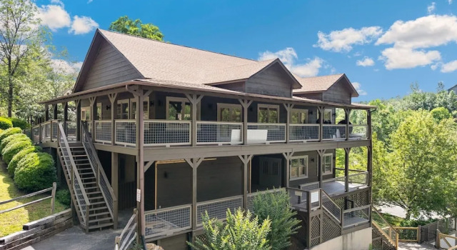 Er317 - The Cubby Hole - Great Location - Close To Town 1 Bedroom Cabin by RedAwning