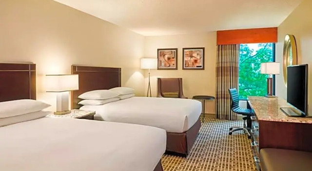 Номер Accessible DoubleTree by Hilton Houston Intercontinental Airport