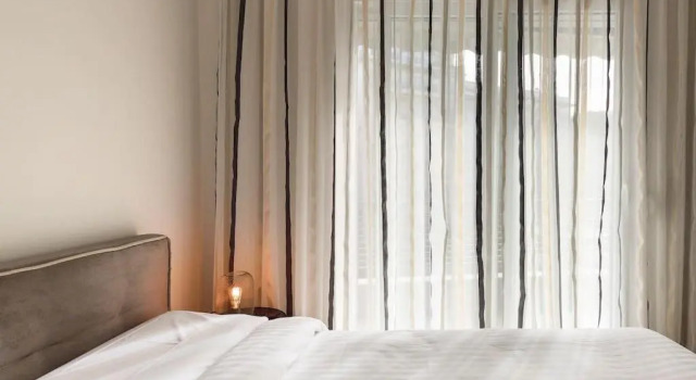 Апартаменты Deluxe Twin Superior Suites-2nd floor-balcony-250m metro station