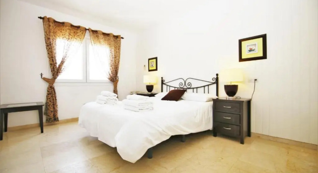 Apartment PP33, Забронировать Апартаменты/квартира Отели Эстепона с парковкой, рядом с Палеонтологический музей, Парковка