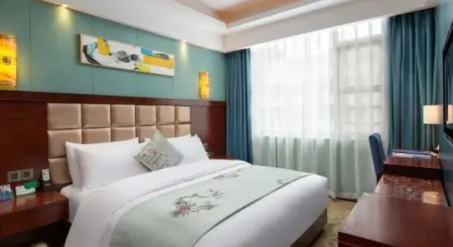 Люкс Deluxe Ruiteng Phoenix Nest Holiday Hotel (Changsha Songya Lake Mass Media College)