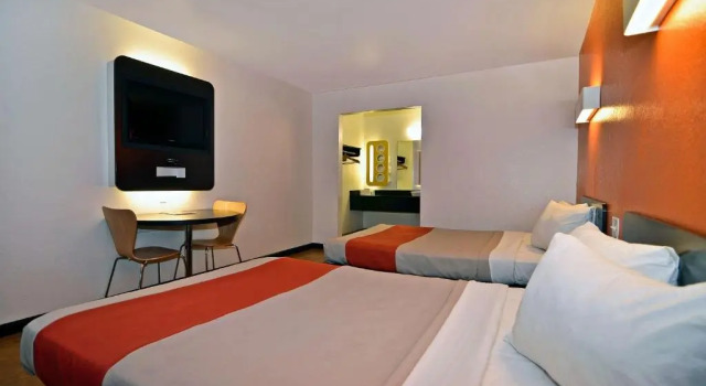 Четырёхместный номер Standard Motel 6-Fairfield, CA - Napa Valley