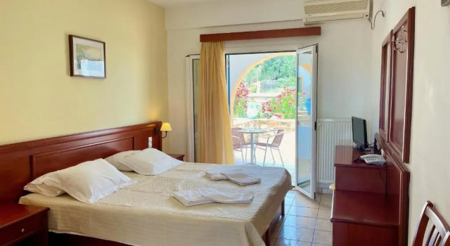 Одноместный номер Standard Venardos Hotel