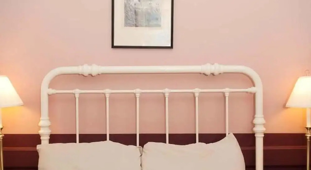 Standard Zimmer Frederick House