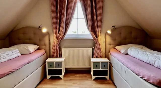 Holiday Home in Sint Maartenszee for 6, Забронировать Отель Синт-Мартенсзе Kop van Noord-Holland