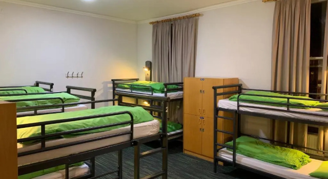 Кровать в общем номере (мужской номер) YHA London Earls Court