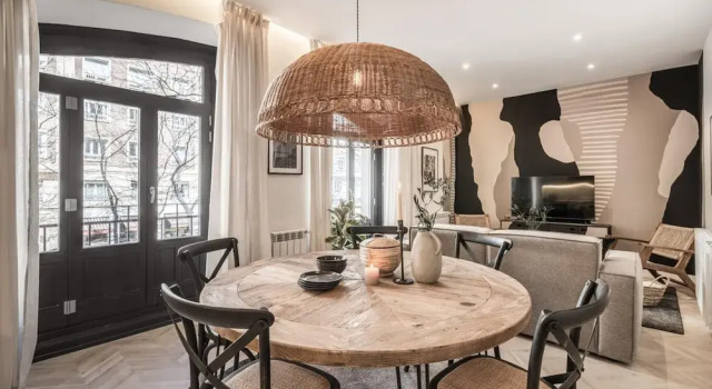 Апартаменты Baza - 3 Bedrooms and Office in Trafalgar