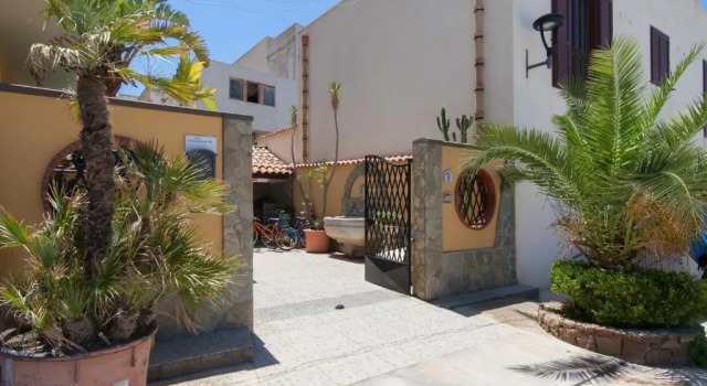 Loft Sul Mare, Rezerwuj Hotel Balestrate Sycylia