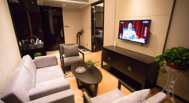 Optics Valley Free Trade Exchange Center, Prenota Hotel Hotel a Hubei con parcheggio, Parcheggio