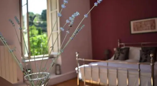 Les Marguerites, Забронировать Отель Отели Але-ле-Бен с парковкой, рядом с Аббатство Але-ле-Бена, Парковка
