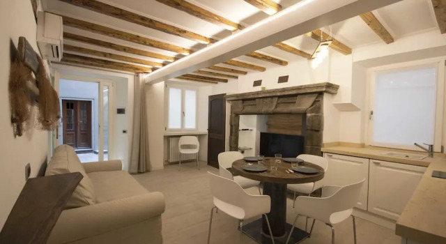 I Remi Apartment, Prenota Appartamento Hotel a Como con parcheggio, Parcheggio