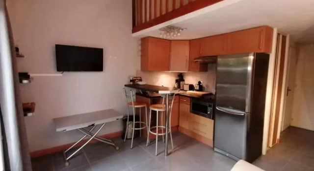 Коттедж с 2 комнатами Maison 30 m2 + piscine - Golfe de Saint Tropez