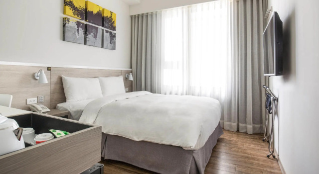 Двухместный номер Standard CityInn Hotel Plus- Fuxing North Road Branch