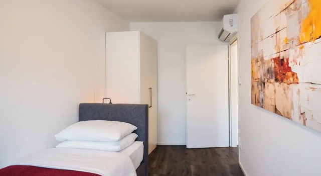 Номер Comfort URBAN ISLAND I Riverside Apartments