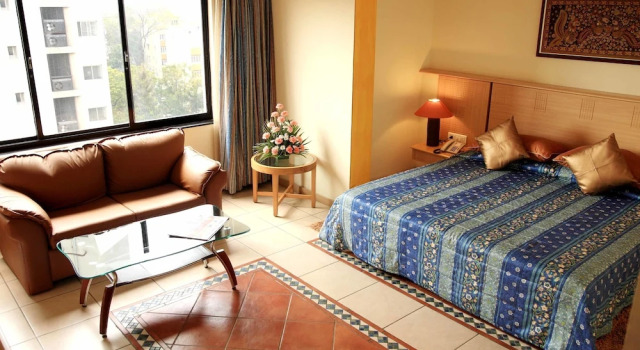 Номер Premium Harrisons Hotel