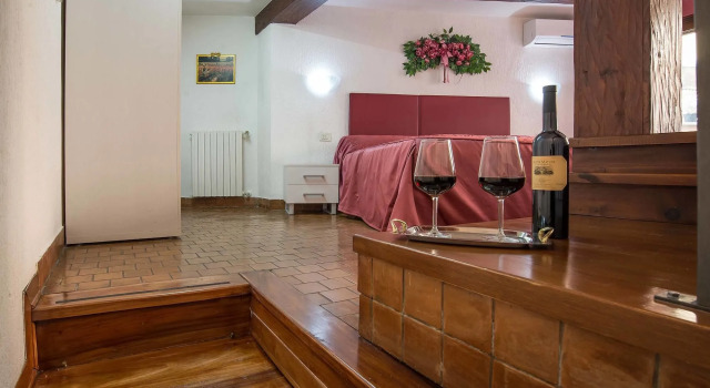 Suite Trevi, Buchen Sie Pension Hotels in Trevi mit Parkplatz, Parkplätze