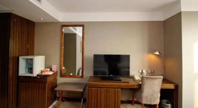 Люкс Deluxe GreenTree Huainan Tianjiaan Square Guangchang road Hotel
