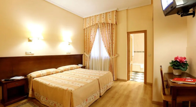Номер Standard Hostal Silserranos