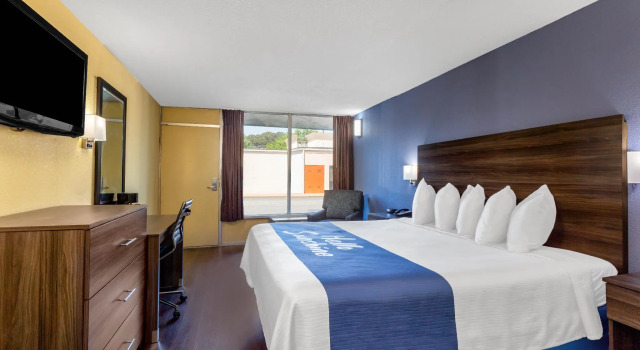 Двухместный номер Standard Red Roof Inn Hampton Coliseum
