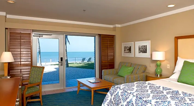 Номер Standard с красивым видом из окна Naples Beach Club, A Four Seasons Resort
