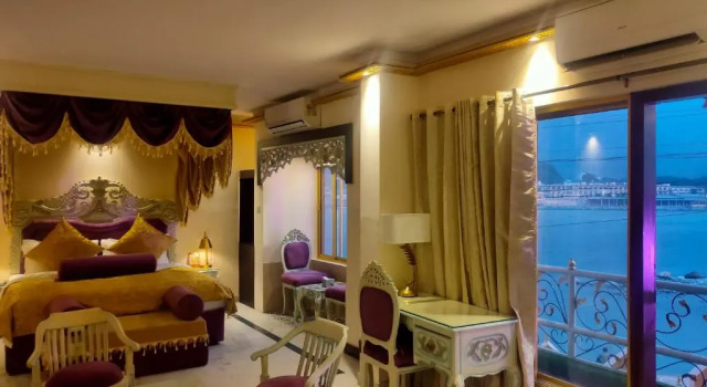 Люкс The Neeraj Ganga Heritage Palace