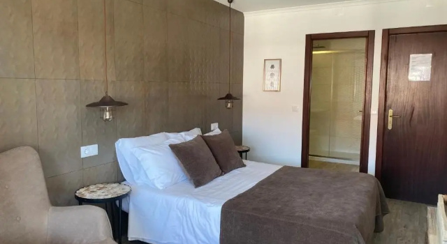 Двухместный номер Deluxe с балконом Guilhim Guest House