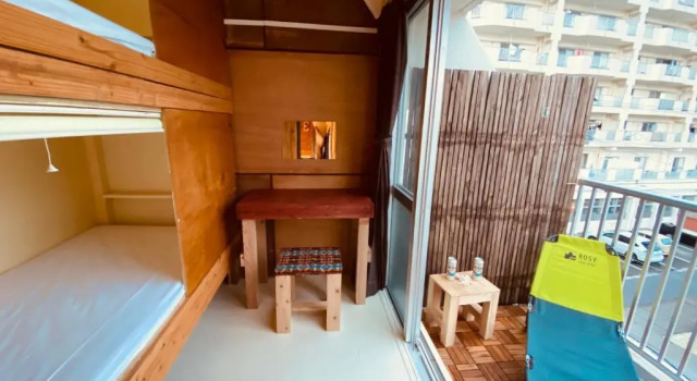 Кровать в общем номере (женский номер) с видом на сад 全室個室 Private Stay Guesthouse Opuntia