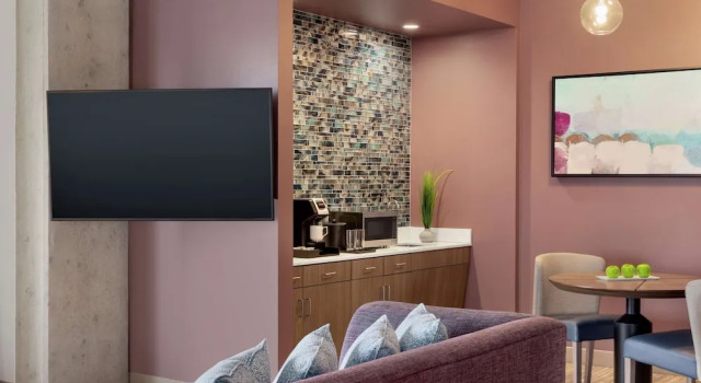 Люкс с 2 комнатами Hilton Garden Inn Austin North-Near the Domain, TX