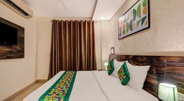Номер Economy Treebo Masterprice Inn - 15 Mins From Airport