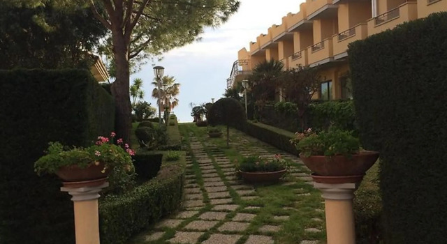 Nettuno Hotel Palace, Book Hotel Hoteller i Belvedere Marittimo med parkering, Parkering