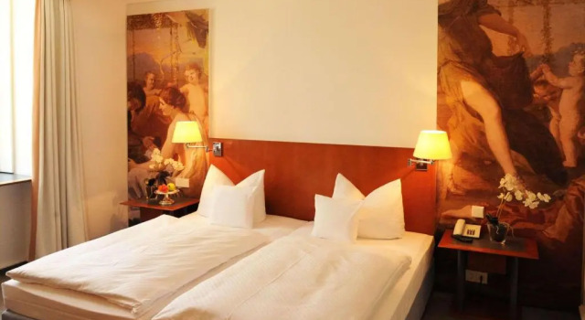 Номер Comfort Hotel Schloss Eckberg