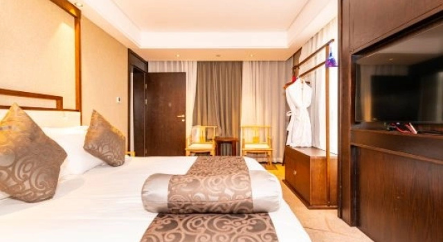 Люкс Deluxe Yi Bo Hu Pan Hotel (Linghu scenic spot branch)