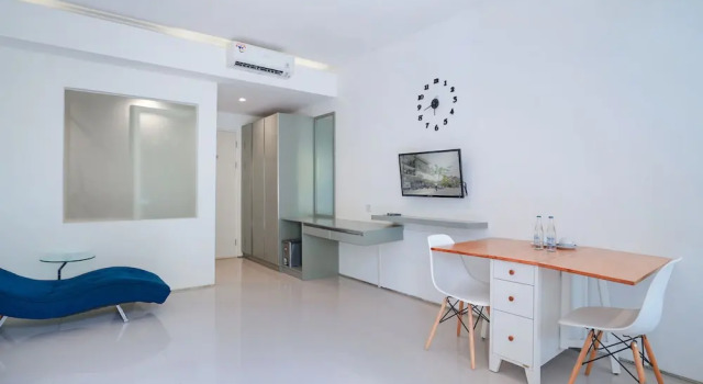 Апартаменты The Rooms Apartment by ARM Hospitality