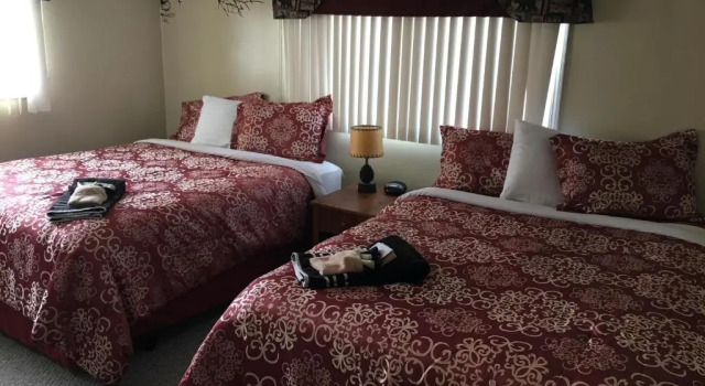 Апартаменты Big Bear Lodge