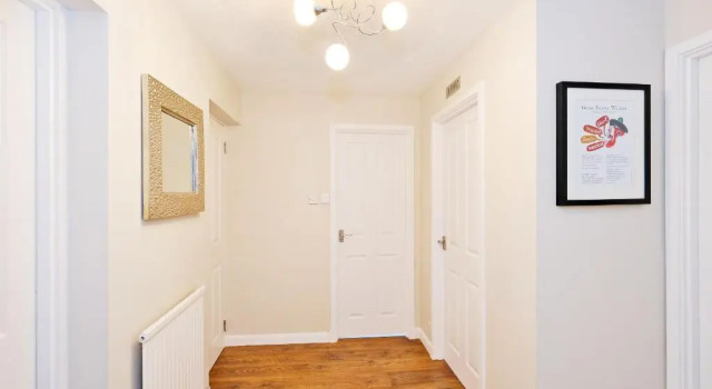 Апартаменты Executive Home from Home Aberdeen-Spacious West End Apartment-Free Parking-Near ARI & City Centre