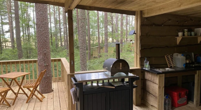 Remarkable 1-bed Treehouse 10 Mins From Inverness, Boek Hotel Inverness Moray Firth