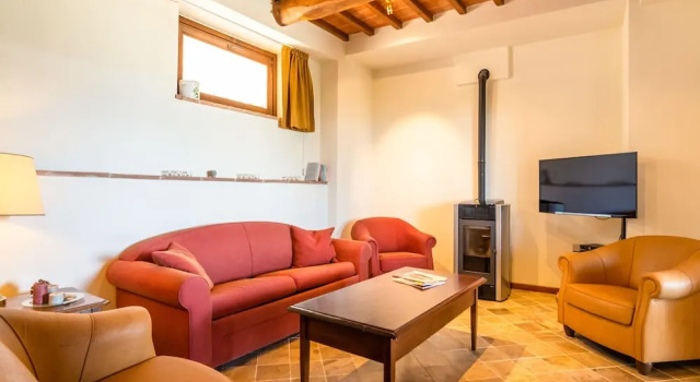 Holiday Home With Swimming Pool and Fantastic View in a Special Borgo