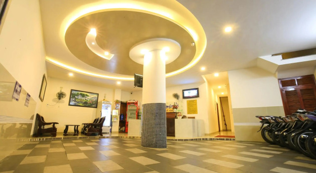 Nguyen Ha Hotel, Забронировать Отель Отели Вунгтау с парковкой, рядом с Статуя Иисуса Христа, Парковка