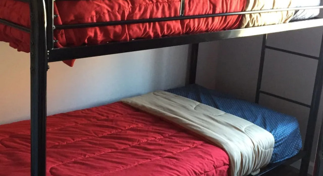 Кровать в общем номере Williamsburg Hostel